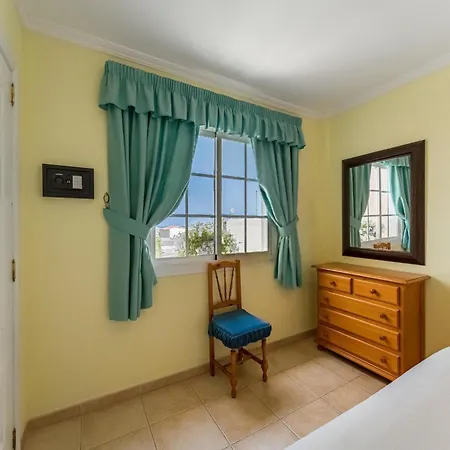 Apartment With Garden Views In